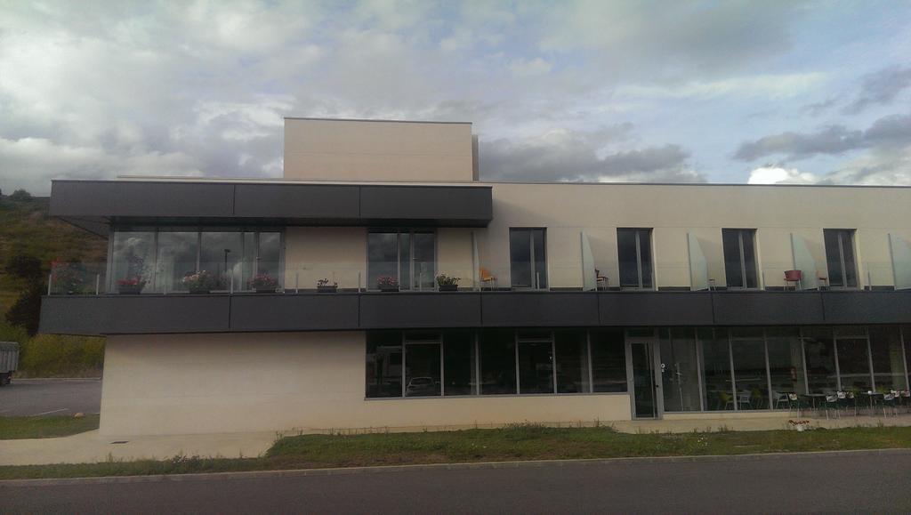 Nruta Ponferrada Hotel Bembibre  Exterior photo